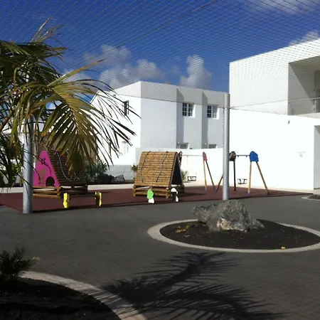 Casa Margarita - Shared Pool - Close To Seafront Promenade *