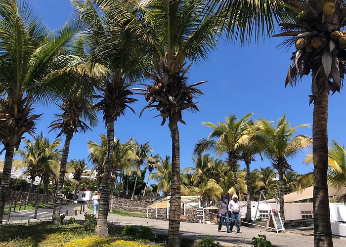 Casa Margarita - Shared Pool - Close To Seafront Promenade