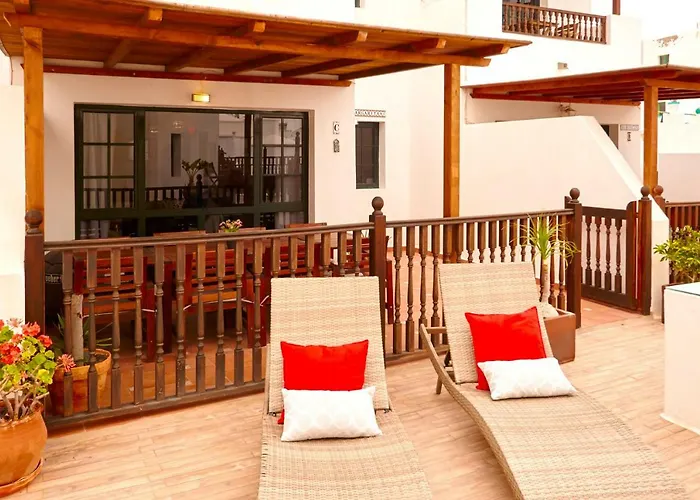 Casa Margarita - Shared Pool - Close To Seafront Promenade Пунта-де-Мухерес