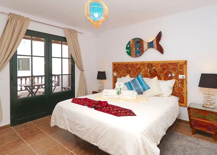 Casa Margarita - Shared Pool - Close To Seafront Promenade Вилла *