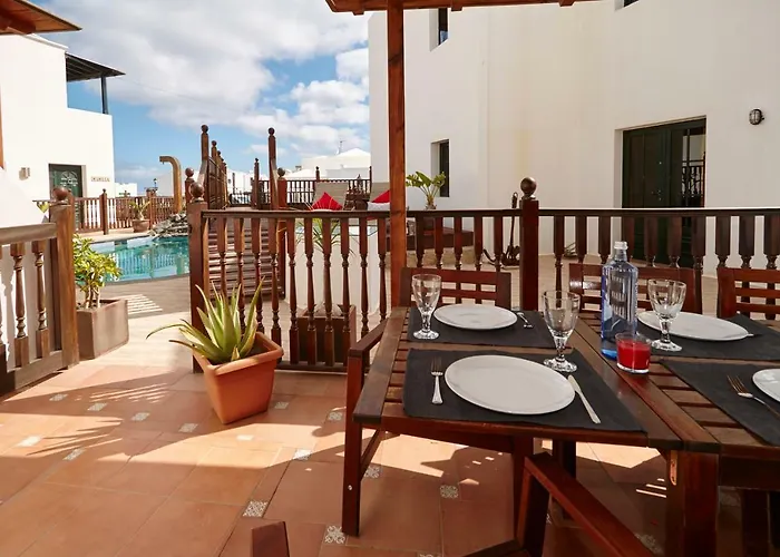 Casa Margarita - Shared Pool - Close To Seafront Promenade Вилла *