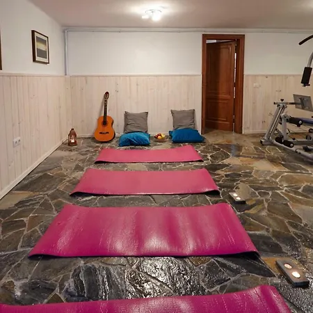 Villa Casa Margarita - Shared Pool - Close To Seafront Promenade Punta Mujeres