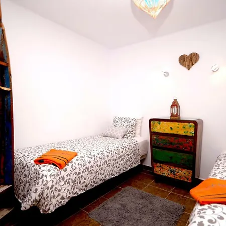 Casa Margarita - Shared Pool - Close To Seafront Promenade