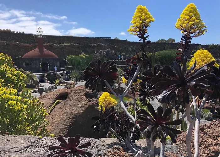 Villa Casa Margarita - Shared Pool - Close To Seafront Promenade Punta Mujeres