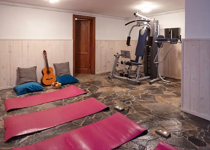 Villa Casa Margarita - Shared Pool - Close To Seafront Promenade