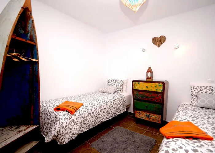 Casa Margarita - Shared Pool - Close To Seafront Promenade